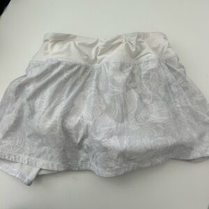 White lululemon skirt